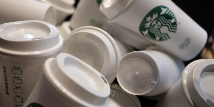 Starbucks wycofuje się z Rosji