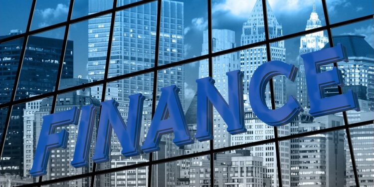 Banki zmieniają oblicza. Redukują ilość placówek, poszukują specjalistów z branży IT i analityków